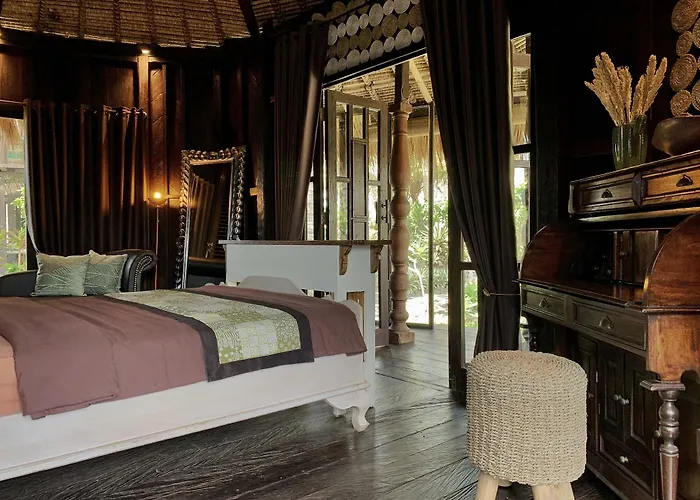Exotic Beachfront Keong Tabanan (Bali)