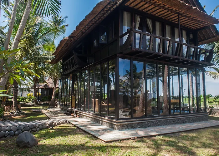 Villa Exotic Beachfront Keong