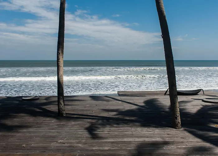 Exotic Beachfront Keong * Tabanan (Bali)
