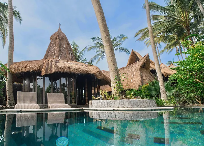 Exotic Beachfront Keong Villa