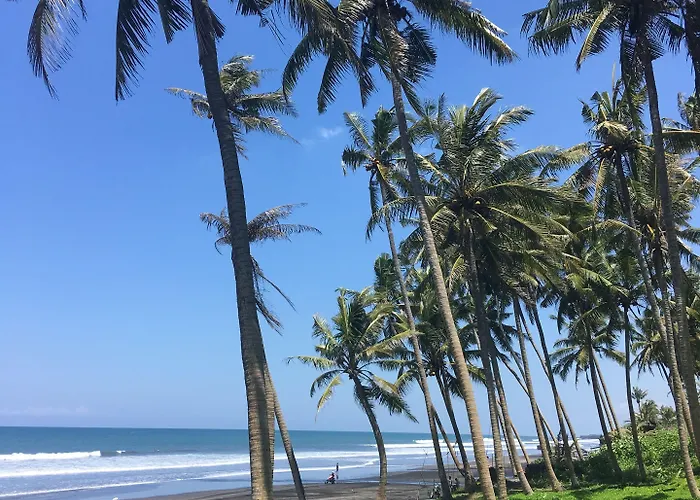 Exotic Beachfront Keong