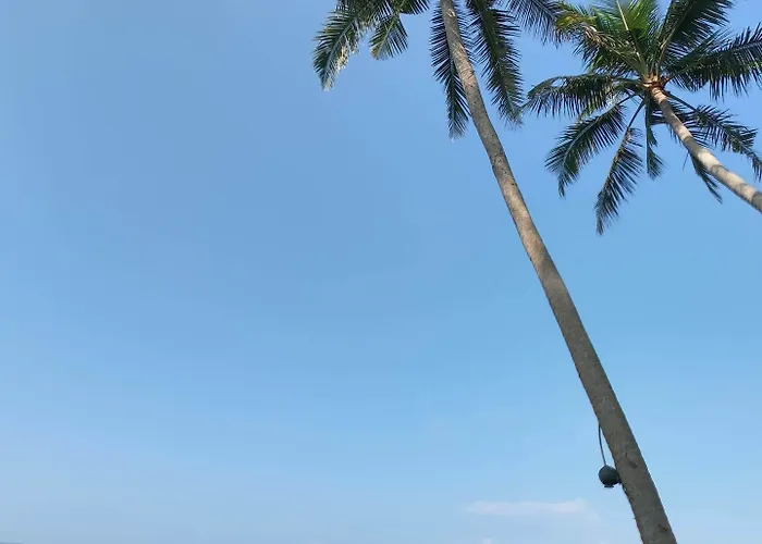 Exotic Beachfront Keong