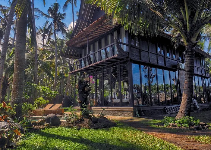 Villa Exotic Beachfront Keong